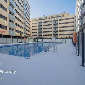 enjoygranada-arabial-5a-pool-free-parking.es-andalucia.com/